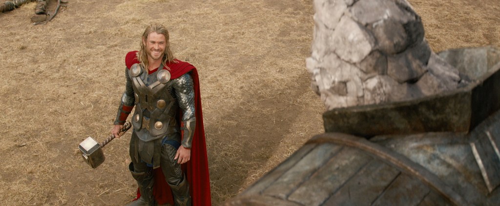thor-the-dark-world-chris-hemsworth5