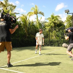 APPLES NEVER FALL – Performance-Driven Operating